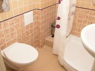 Гостиница Арго Архангельск Улучшенный двухместный номер с 2 отдельными кроватями-11