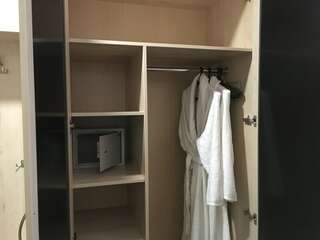 Гостиница Арго Архангельск Улучшенный двухместный номер с 2 отдельными кроватями-12